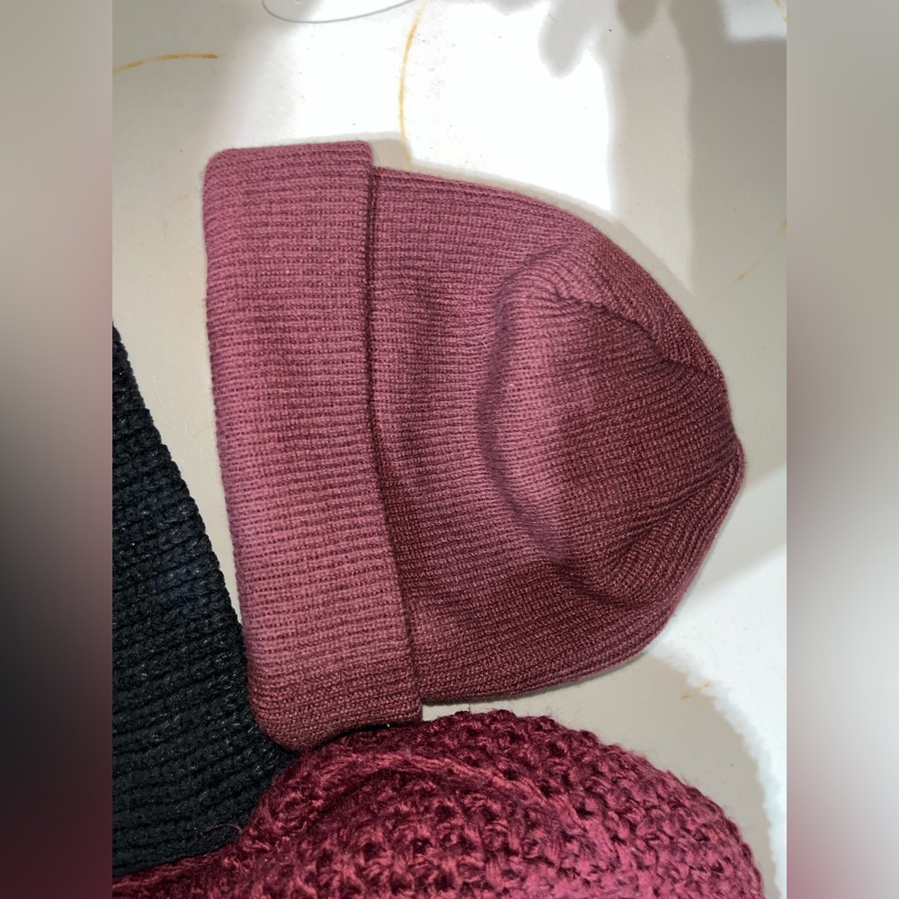 WINTER ACCESSORIES - Picture 7 of 8